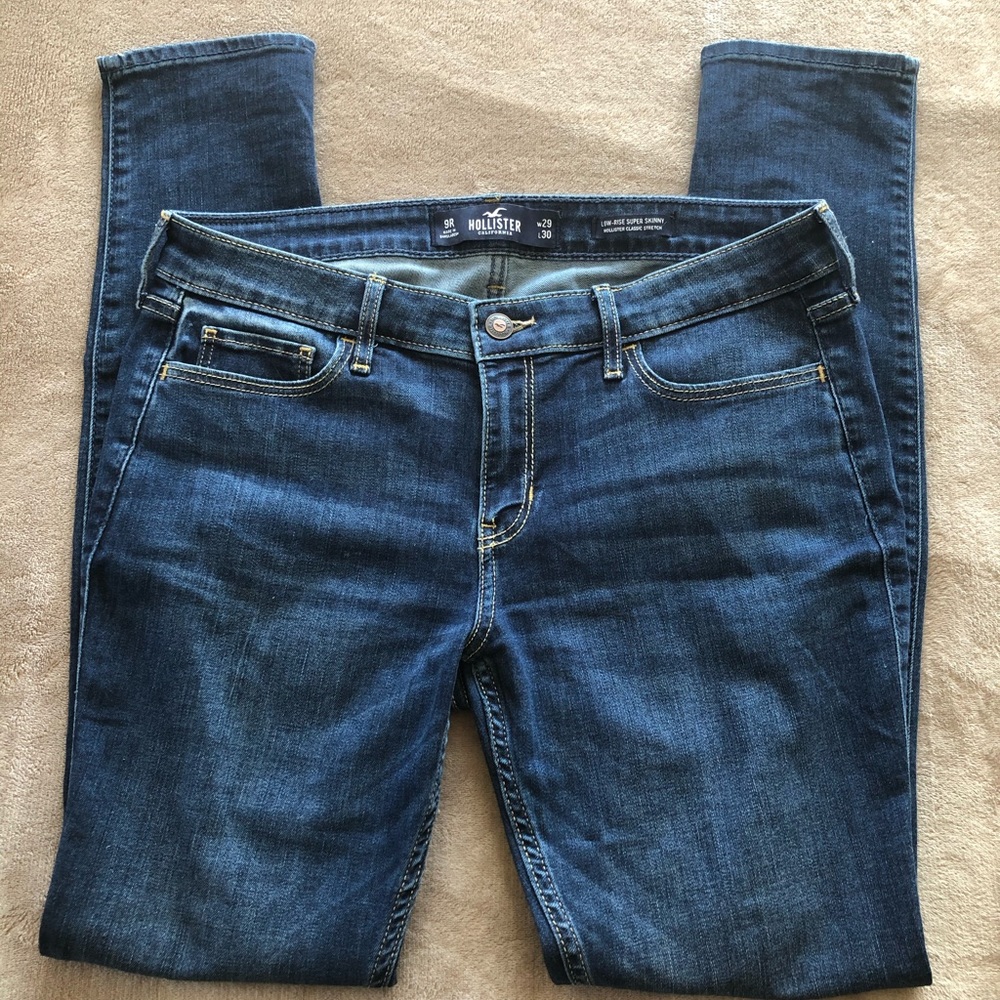Hollister jeans
